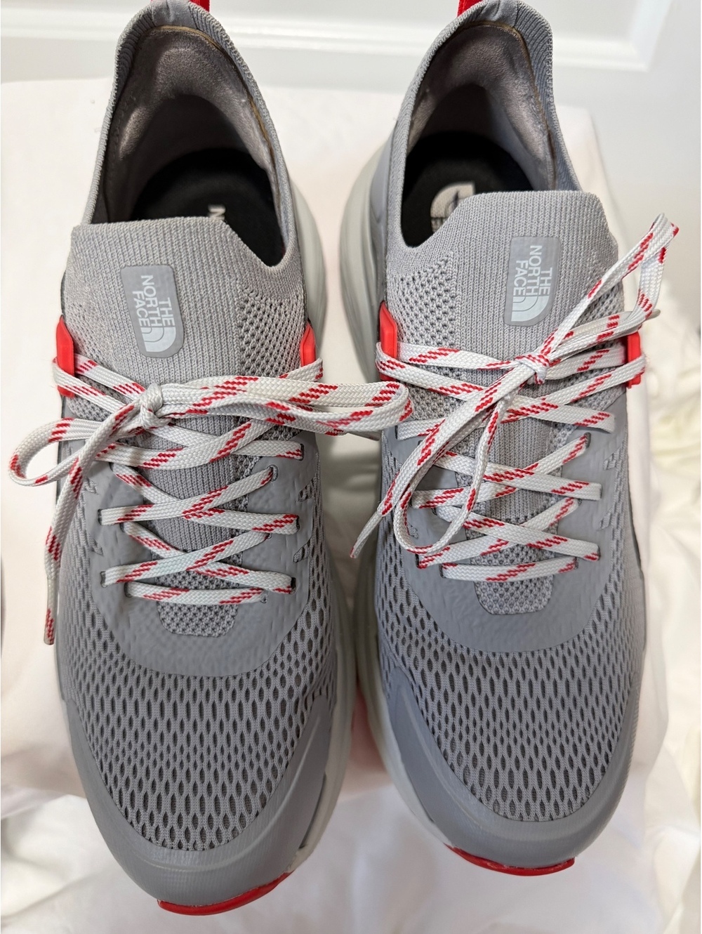 The North Face Women's VECTIV Trail Running Shoes Size 9 Gray Red - Picture 3 of 6